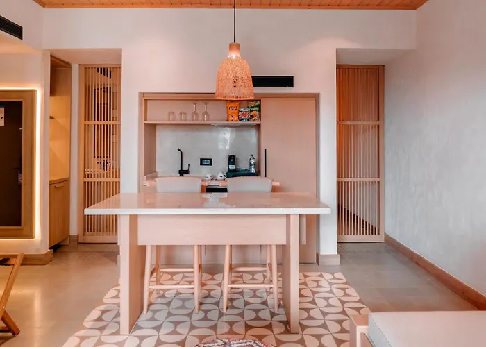 Novva (adults Only) *