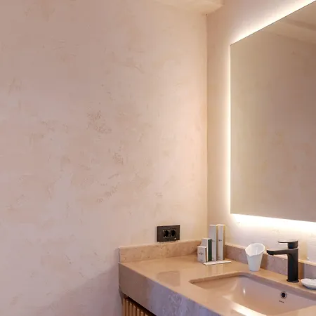 Novva (adults Only) * קס