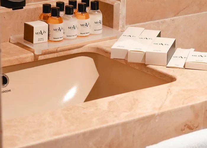 Novva (adults Only) * קס