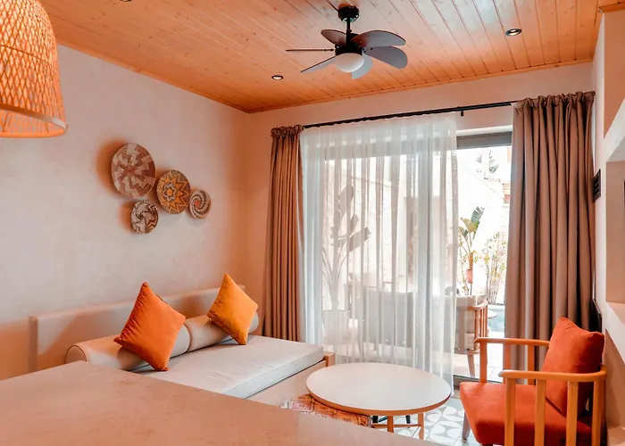 Novva (adults Only) קס